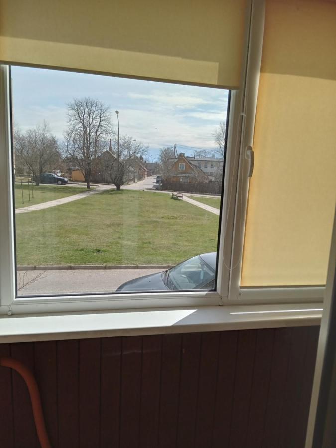 Siguldas Street Apartment In Ventspils Esterno foto